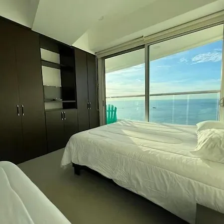 Lujoso Apto Con Vista Al Mar En Playa Bocagrande Apartamento